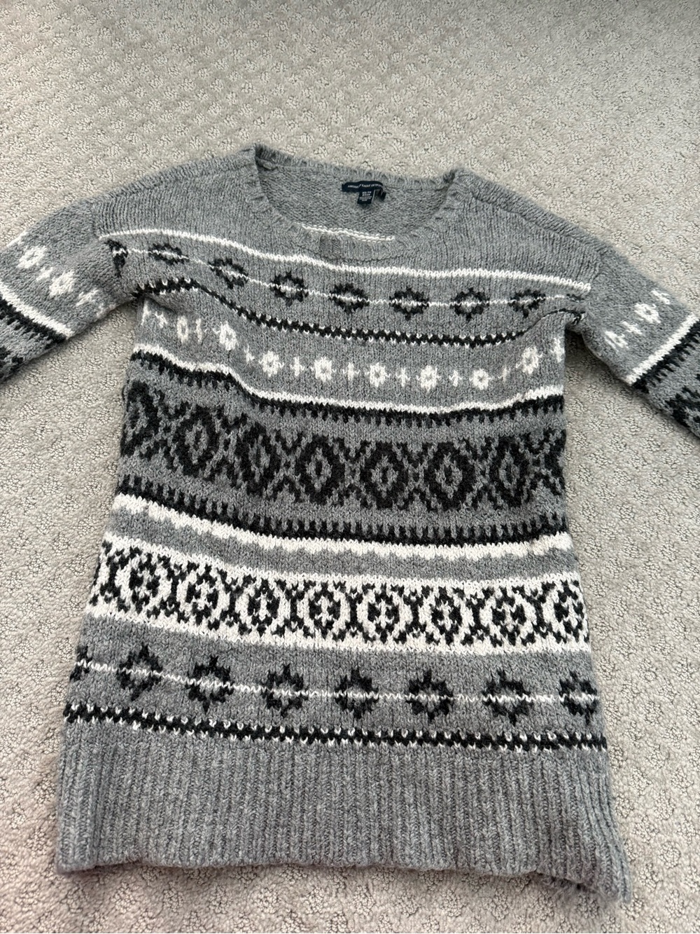 American Eagle Grey Fair Isle Pattern Sweater